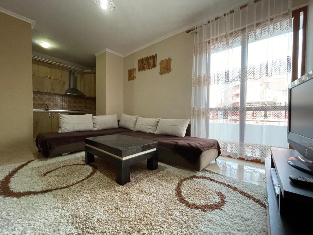 B&B - Private Rooms 2 Tirana Extérieur photo