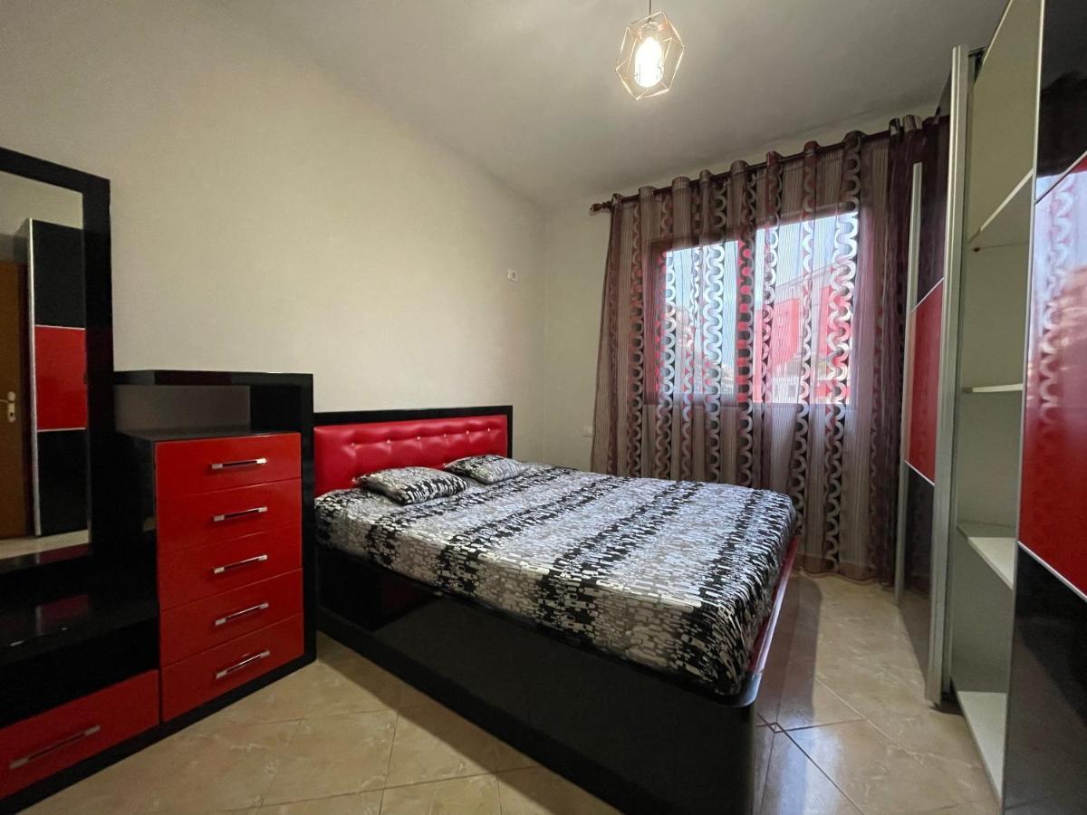 B&B - Private Rooms 2 Tirana Extérieur photo